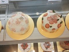 -花花卷卷·鲜食蛋糕(静安久光百货店)