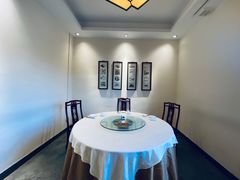 包厢-壹零贰小馆(桂城石啃店)