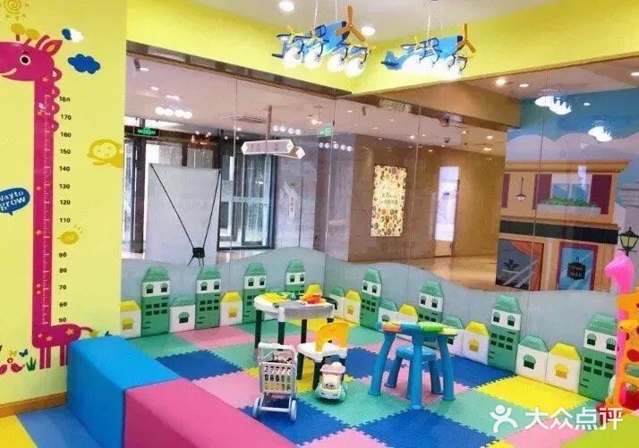 带娃出去洗刷刷