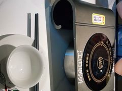 -江边城外烤全鱼(世茂广场店)