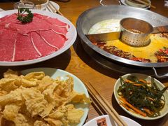 -佬土鹅肠火锅(中建大观店)