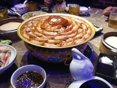 -三人行骨头王火锅(长寿店)