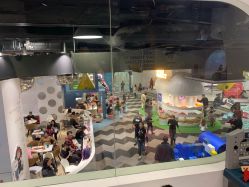 -MINI MARS KIDS CLUB亲子家庭中心(长宁天山店)