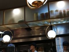 -POKEE VIA&Brunch·维娅(重庆来福士店)