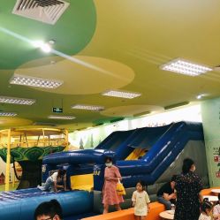 -莫莉幻想儿童乐园(武汉金银潭永旺店)