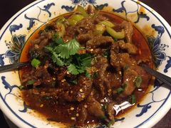 水煮牛肉-富满美食