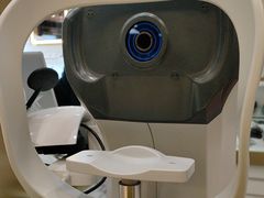 -美式眼镜·授权蔡司.依视路.尼康.豪雅.明月(南翔印象城店)