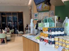 -奈雪的茶(优特汇店)