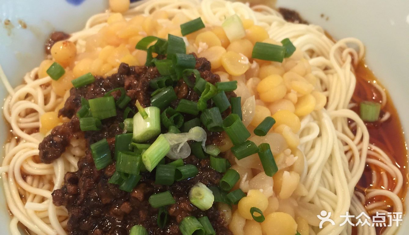 饭点去生意才好，等不及的只有打包了…