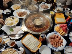 -牛员外鲜切牛肉火锅