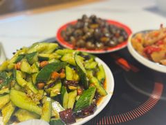 拍黄瓜-回·龙虾铺·盆盆蟹·烧烤大排档(回龙观店)