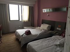 -莫泰酒店(厦门万象城火车站地铁站店)