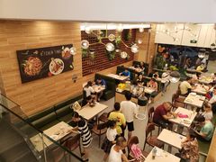 -佰搭果·广式茶餐厅(西华路店)