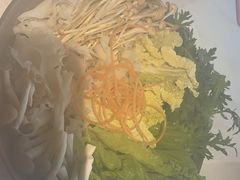 -喃喃椰·糟粕醋·椰子鸡火锅(七堡花园店)