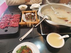 -小叫驴养生驴肉火锅(龙游店)