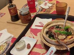 -华记煲仔华·煲仔饭(市桥易发店)
