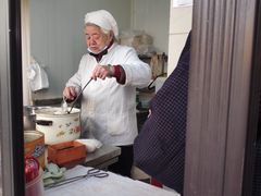 -阿婆油墩子(五里桥路188弄小区店)