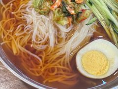 -韩风烤牛肉冷面店
