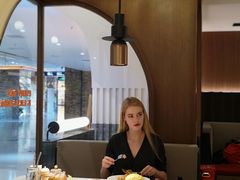 -阿妮叶李(光谷世界城店)