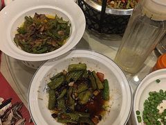 -新侗家食府(蟠桃宫店)