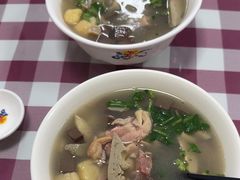 -苓记南京鸭血粉丝.皮肚面(县东巷店)