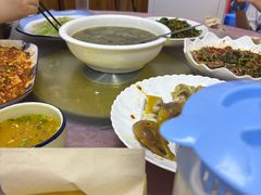-洪霞餐馆