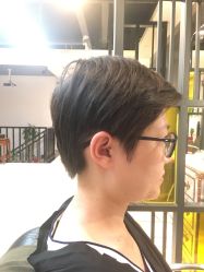 -苑苑发型设计