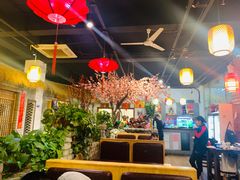大堂-老街坊劈柴院(济南总店)