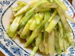 -都江堰石锅鱼