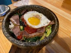 牛肉石锅拌饭-源味屋韩式火锅&炸鸡(鼎城当代商城店)