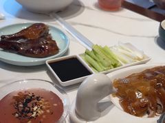 -梅利汴京烤鸭•开封豫菜地标店(东大街店)