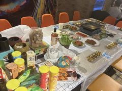 -玩坞轰趴馆·户外团建聚会主题生日派对馆(世豪广场店)