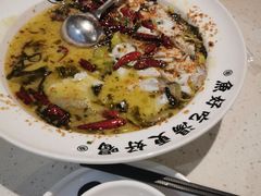 -江渔儿酸菜鱼(奥园广场金发购物中心店)