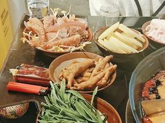 -周小明火锅(黑金冠社区店)