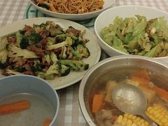 -天鹅到家·保姆月嫂育儿嫂(蔚蓝海岸店)