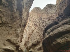 -天山神秘大峡谷