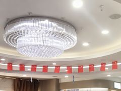 -咿呀口腔(光谷分院)