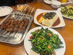 -玫瑰红烤羊排(北新桥三条店)