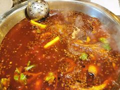 -肖肖酸萝卜鱼火锅(总店)