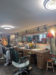 -Libertines barbershop 浪子理发店