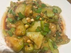 -爱碗亭·鲜炒湖南菜(壹城中心店)