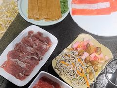 -宽板凳老灶火锅(台湾街店)