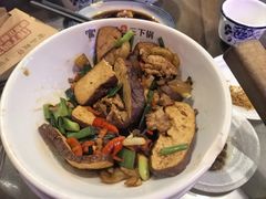 -富正毅三下锅·湘西韵味(天门山索道店)