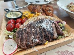 -Mark&Mars Restaurant