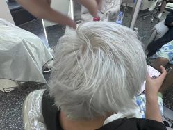 -东梵造型·烫发染发接发连锁SALON