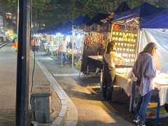 -吴山路夜市