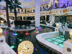 -碧中海汤泉汗蒸酒店