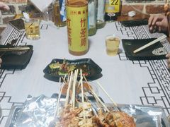-云晓光头烧烤吧(盛夏店)