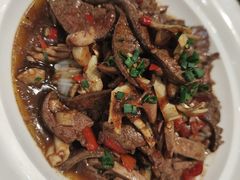 -黄泥岗·地道湖北菜(奥特莱斯店)