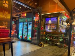 -威记烧嘢·南宁烧烤·超级生牛(绿地店)